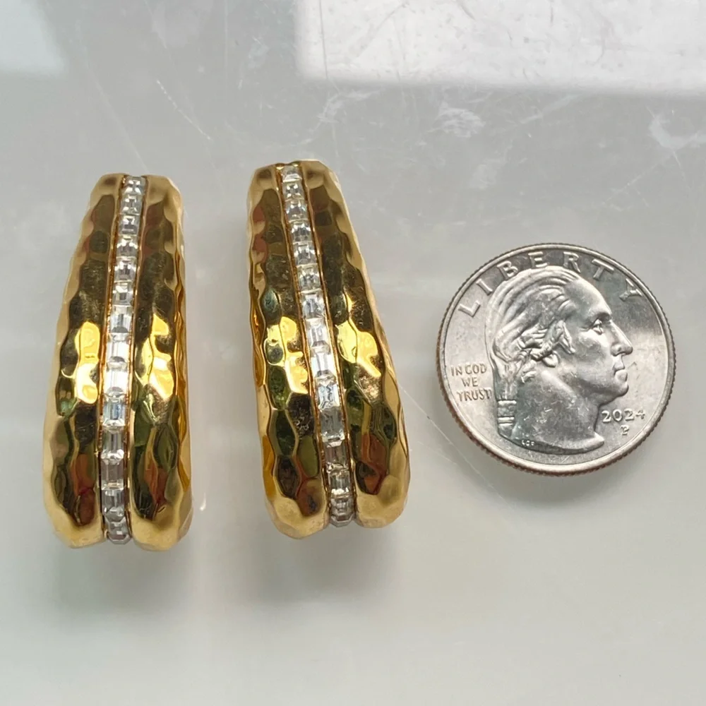 🚫SOLD OUT🚫80’s VTG ST. JOHN 24k Gold Plated Earring Swarovski Crystals *Rare - Picture 5 of 6